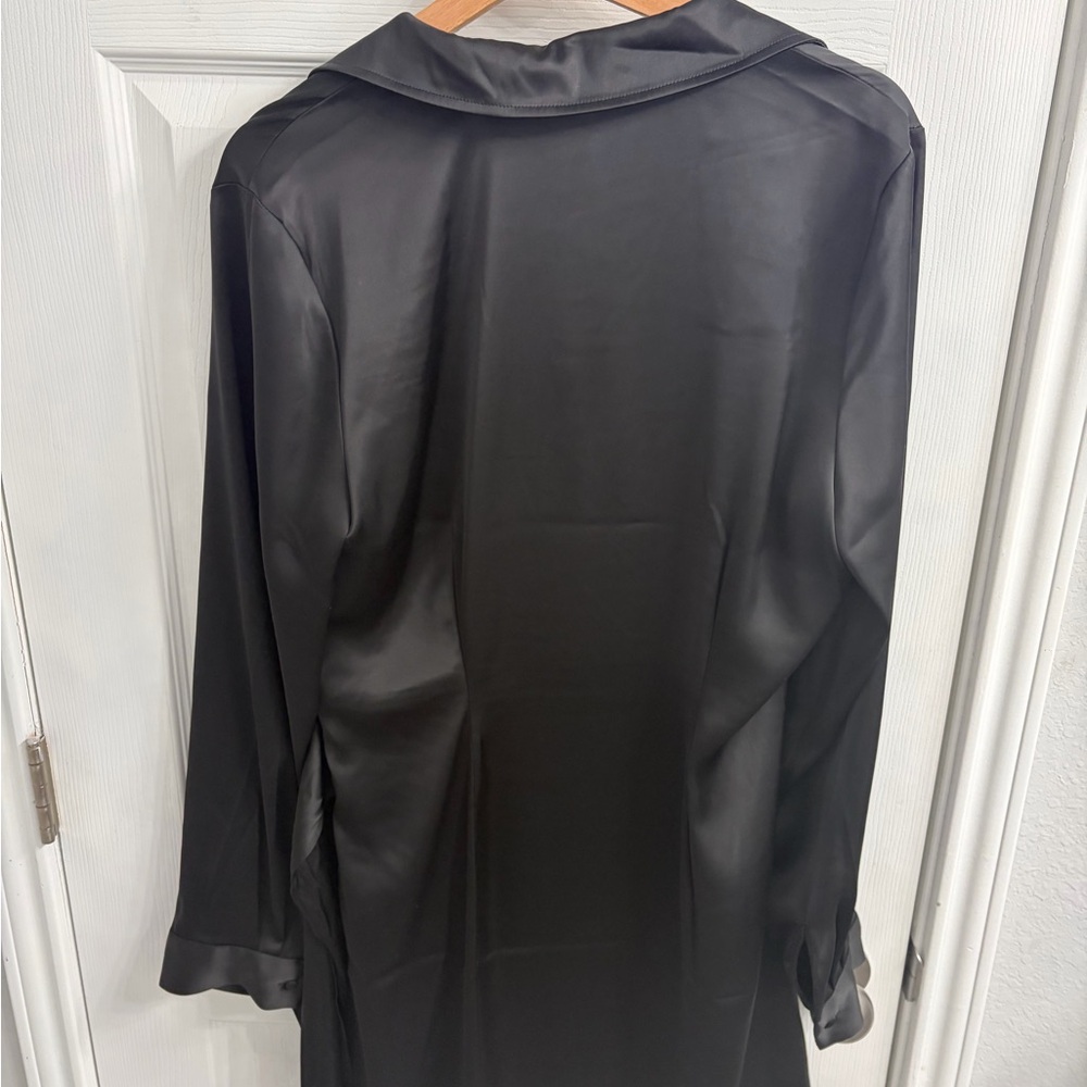 House of Harlow 1960 Black Satin Wrap-Style Mini Dress - Picture 4 of 4